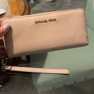 Michael Kors wallet